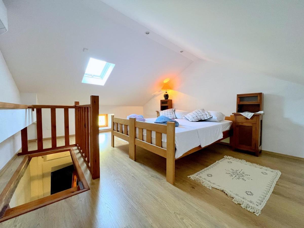 Casa Bella Holiday Home Rab Mundanije Eksteriør bilde